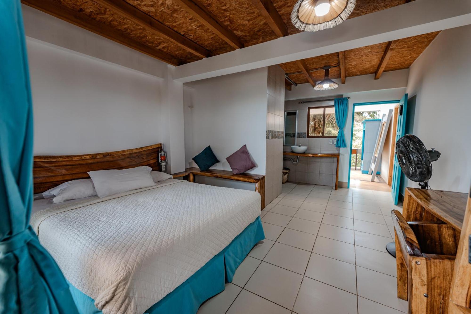 Hotel Nantu Hosteria Puerto López Exteriör bild