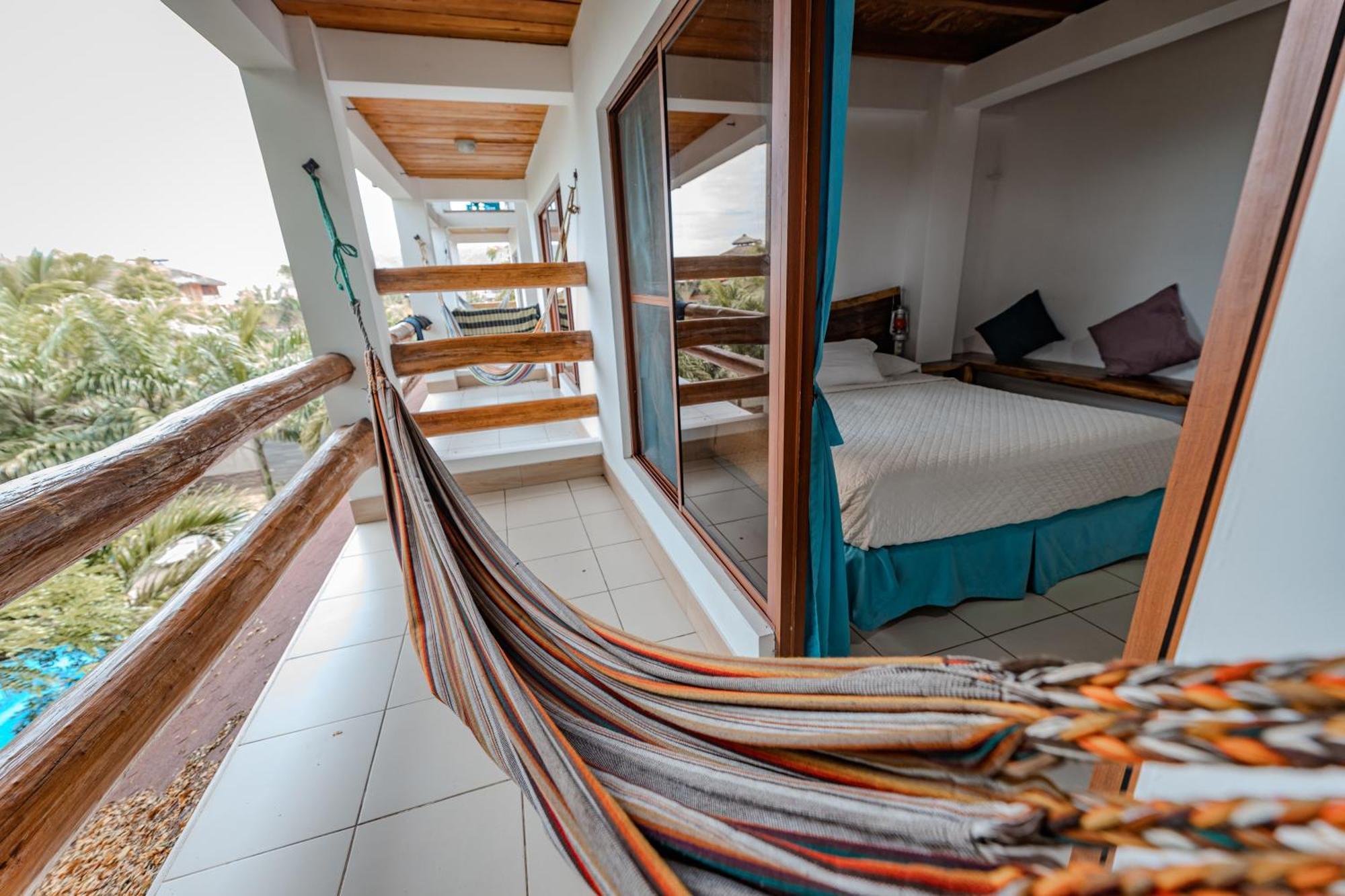 Hotel Nantu Hosteria Puerto López Exteriör bild
