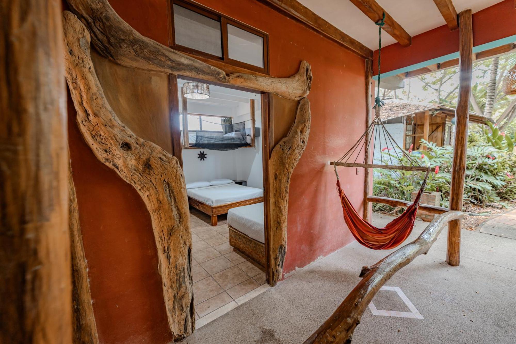 Hotel Nantu Hosteria Puerto López Exteriör bild