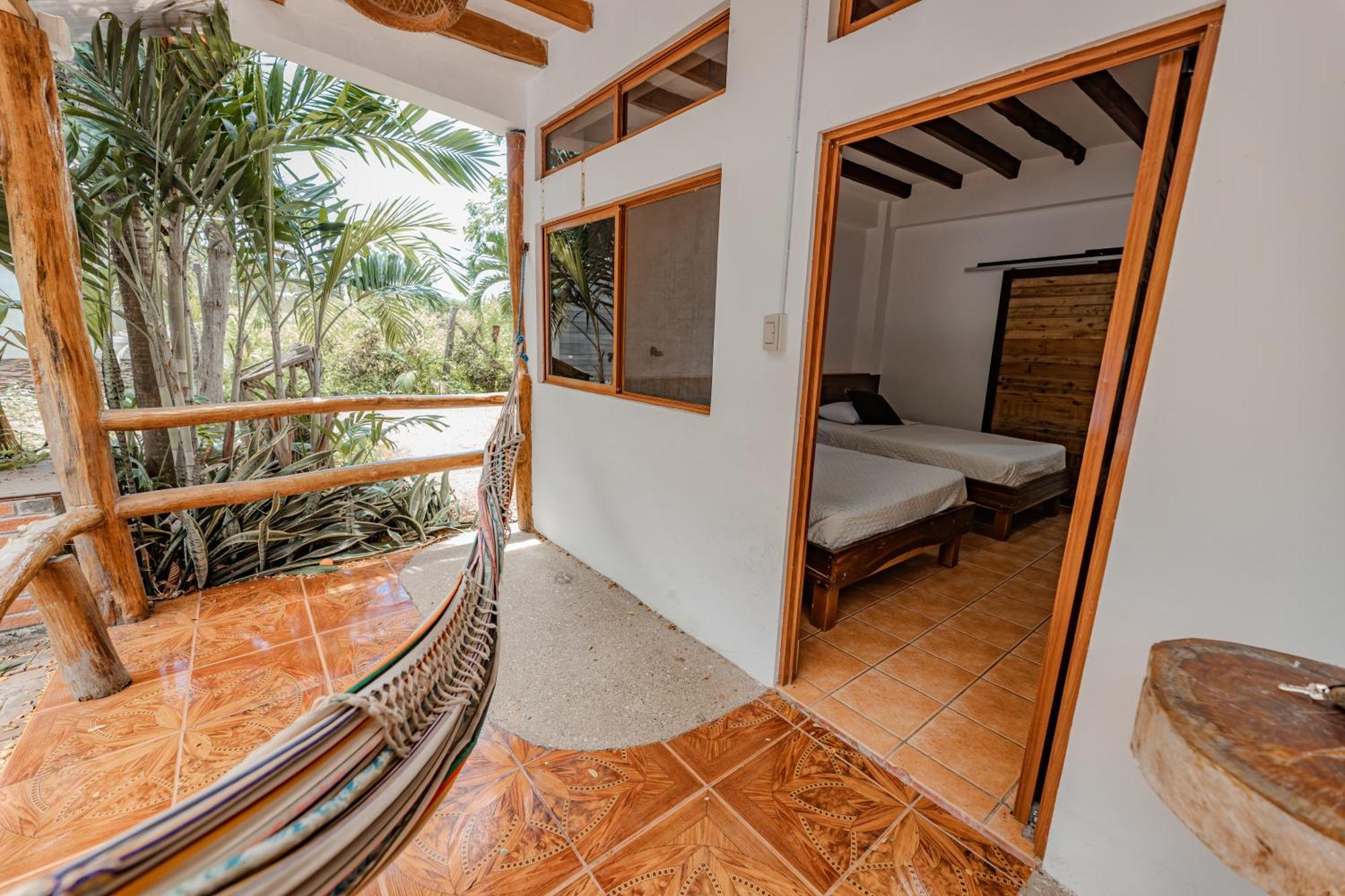Hotel Nantu Hosteria Puerto López Exteriör bild