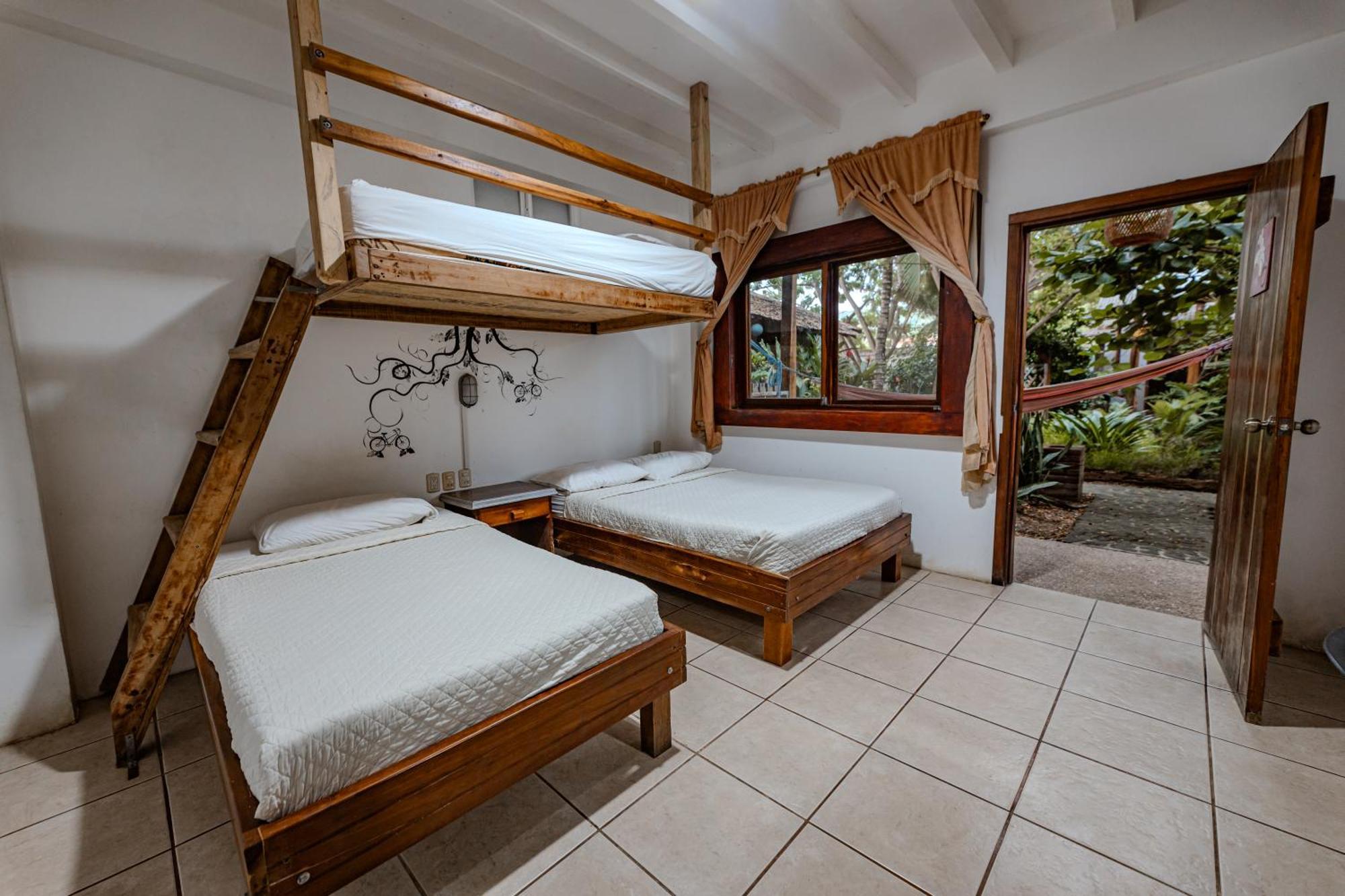 Hotel Nantu Hosteria Puerto López Exteriör bild